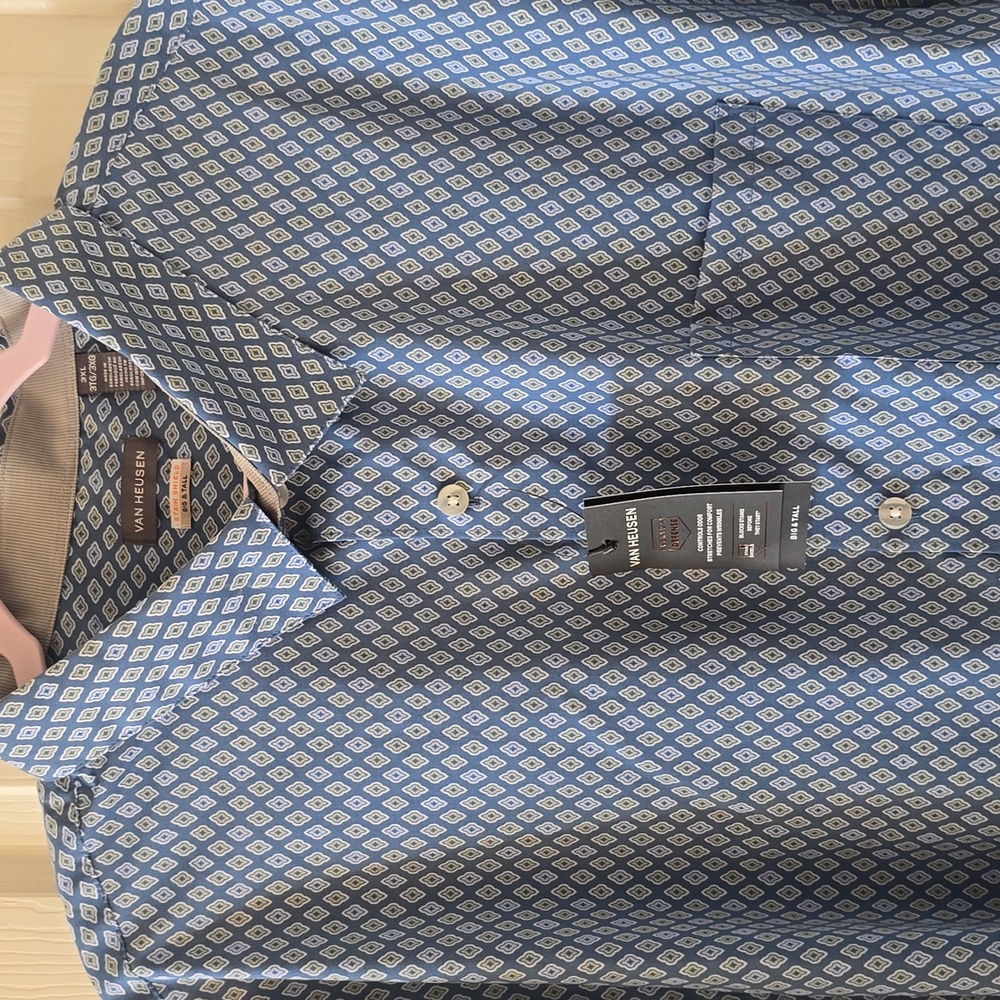 VAN HEUSEN BRAND MENS BIG & TALL WHITE & BLUE GEO SHORT SLEEVES BUTTON SHIRT 3XL